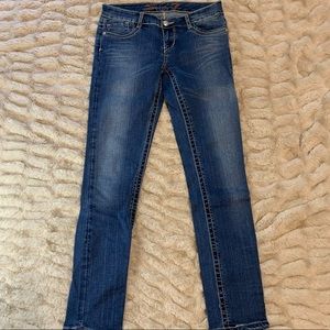 Seven7 Jeans